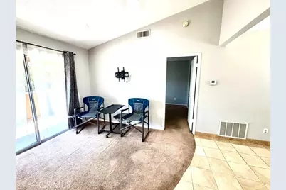 3639 Country Oaks, Ontario, CA 91761 - Photo 5