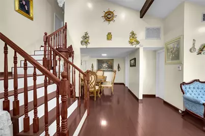 819 S S Olive Avenue, Alhambra, CA 91803 - Photo 9