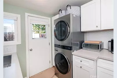 18527 Napa Street, Northridge, CA 91324 - Photo 15