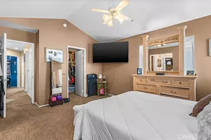 11479 Hideaway Ln, Fontana, CA 92337 - Photo 19