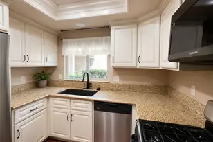 190 W Grove St, Pomona, CA 91767 - Photo 3