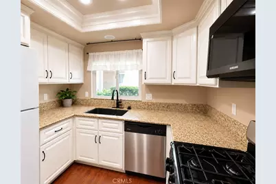 190 W Grove Street #2, Pomona, CA 91767 - Photo 3