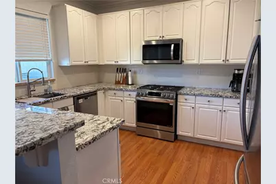 11984 Spartan, Fontana, CA 92337 - Photo 5