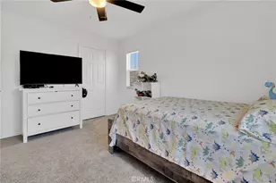11984 Spartan, Fontana, CA 92337 - Photo 33