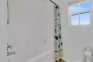 11984 Spartan, Fontana, CA 92337 - Photo 31