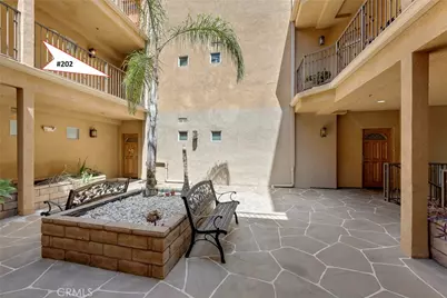 1515 Grismer #202, Burbank, CA 91504 - Photo 45