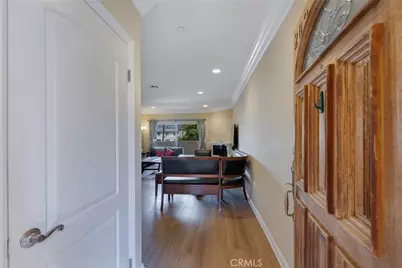 1515 Grismer #202, Burbank, CA 91504 - Photo 3