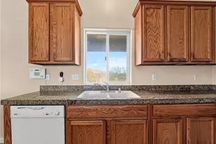 60850 Duvall Dr, Joshua Tree, CA 92252 - Photo 15