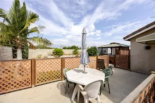 15332 Bolero, Fontana, CA 92337 - Photo 7