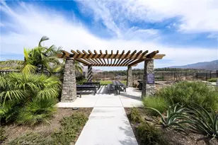 24581 Sonieta Ct, Corona, CA 92883 - Photo 43