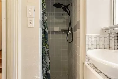 1195 N Campus Avenue, Upland, CA 91786 - Photo 13