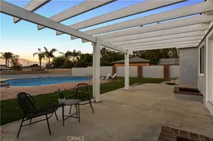 221 N Sunkist, West Covina, CA 91790 - Photo 23