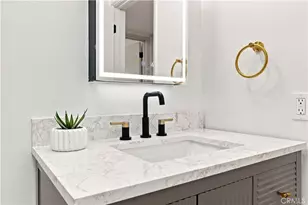 801 25th St, Santa Monica, CA 90403 - Photo 19