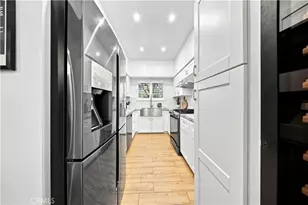 801 25th St, Santa Monica, CA 90403 - Photo 7