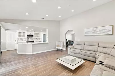 10245 Joshua, Oak Hills, CA 92344 - Photo 33
