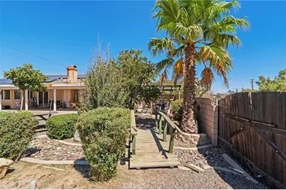 10245 Joshua, Oak Hills, CA 92344 - Photo 51