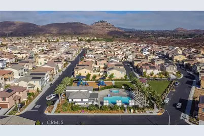 36612 Desert Tortoise Road, Murrieta, CA 92563 - Photo 23