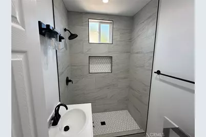 648 Mira Mar, Long Beach, CA 90814 - Photo 17