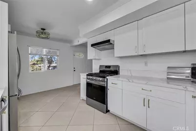 1134 Redwood, Corona, CA 92879 - Photo 5