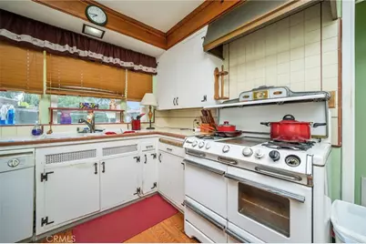 6710 Calhoun, Van Nuys, CA 91405 - Photo 13
