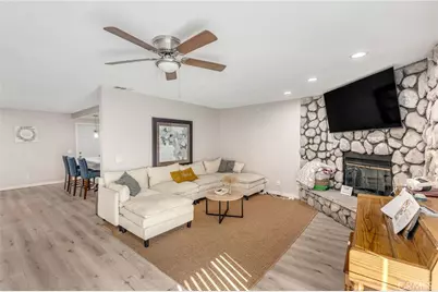 16147 Green Hill Drive, Victorville, CA 92394 - Photo 9