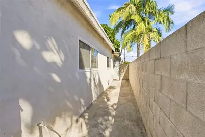 2612 Townley, Santa Ana, CA 92706 - Photo 41