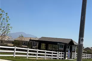 530 Cumberland Rd, Rialto, CA 92377 - Photo 3