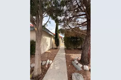 16241 Tokay, Victorville, CA 92395 - Photo 19