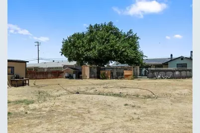 15629 Pamela, Victorville, CA 92394 - Photo 9