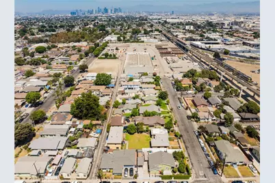 5917 Converse, Los Angeles, CA 90001 - Photo 39