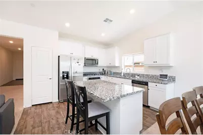 15667 San Diego, Victorville, CA 92394 - Photo 13