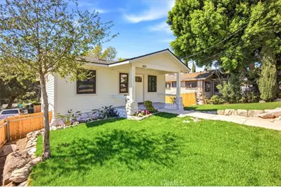10237 Silverton, Tujunga, CA 91042 - Photo 3