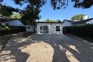 22538 Berdon St, Woodland Hills, CA 91367 - Photo 31