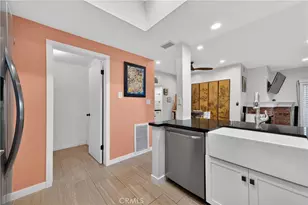 8180 Manitoba Street, Playa del Rey, CA 90293 - Photo 7