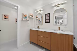 8180 Manitoba Street, Playa del Rey, CA 90293 - Photo 15