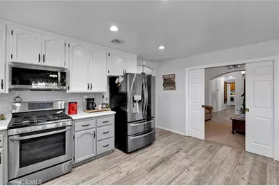 17340 Buckthorn, Hesperia, CA 92345 - Photo 11