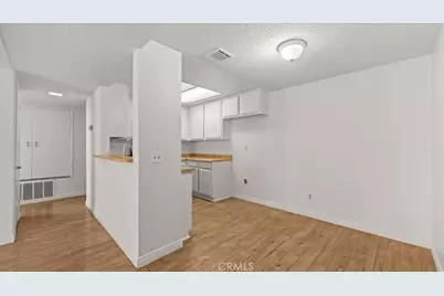 435 W 9th #B1, Upland, CA 91786 - Photo 13