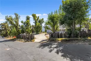 810 Hillyfield, San Bernardino, CA 92407 - Photo 5