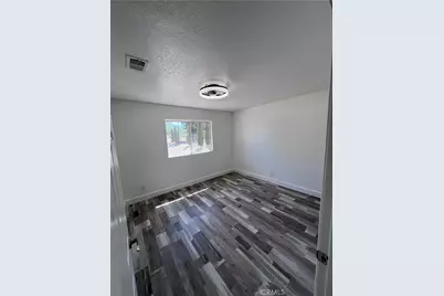 11490 4th, Hesperia, CA 92345 - Photo 25