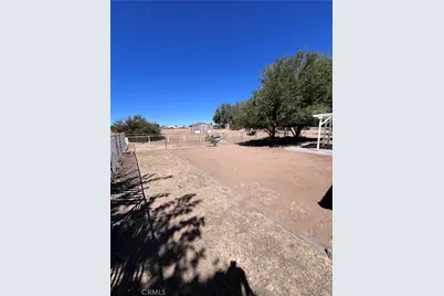 11490 4th, Hesperia, CA 92345 - Photo 45