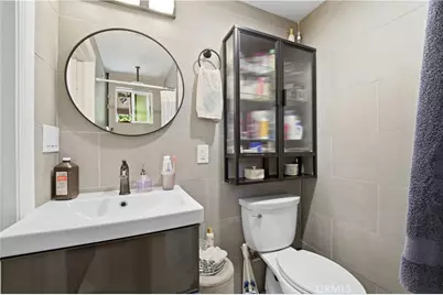 1717 Phillips Way, Los Angeles, CA 90042 - Photo 17
