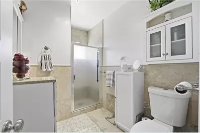 1717 Phillips Way, Los Angeles, CA 90042 - Photo 19