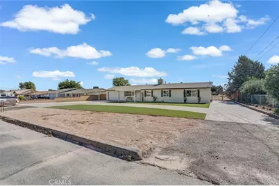 8967 Hickory Avenue, Hesperia, CA 92345 - Photo 5