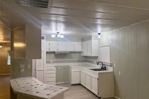 18266 Caliente Creek Rd, Caliente, CA 93518 - Photo 21