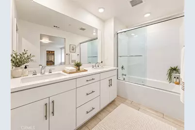 588 Calderwood Lane, Rialto, CA 92377 - Photo 17