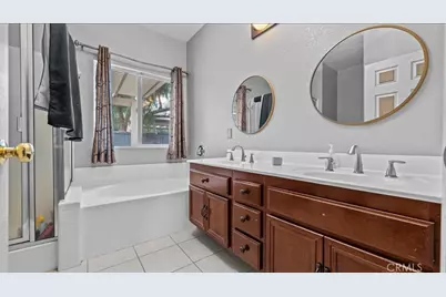 13541 Princeton, Victorville, CA 92392 - Photo 11