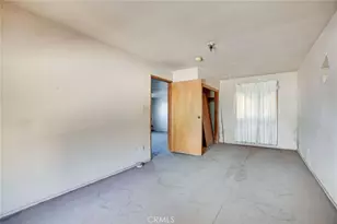 828 W 73rd St, Los Angeles, CA 90044 - Photo 59
