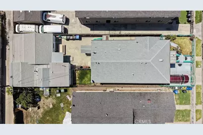 828 W 73rd Street, Los Angeles, CA 90044 - Photo 29