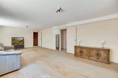 828 W 73rd Street, Los Angeles, CA 90044 - Photo 41