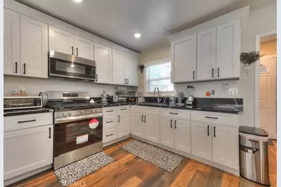 2803 Ladera Road, San Bernardino, CA 92405 - Photo 17